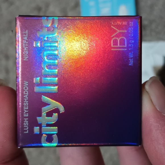 5 Pack Sampler EyeShadow Set - Picture 4 of 15